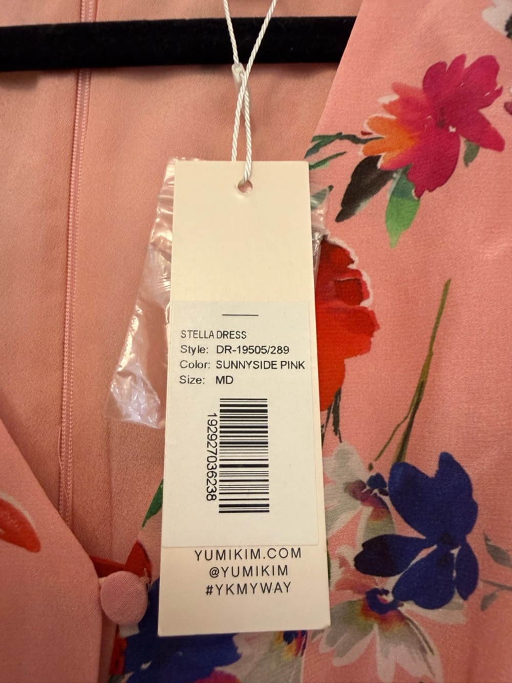 Yumi Kim Pink Floral Midi Dress with V-Neck - Picture 2 of 6